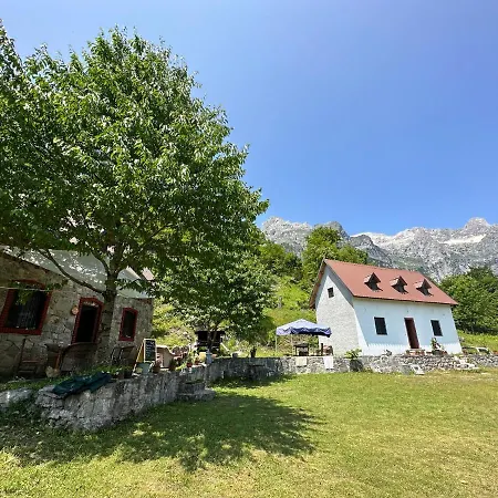 Freskia Guest house
