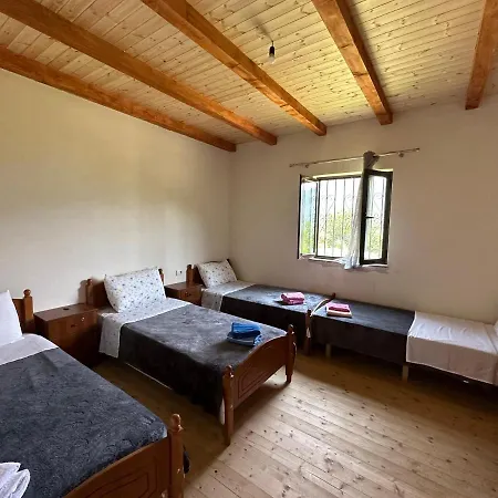 Guest house Freskia