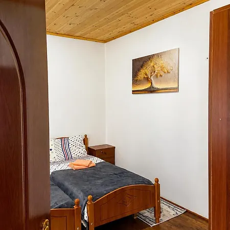 Freskia Penzion 3*