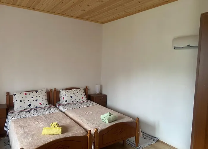 Guest house Freskia